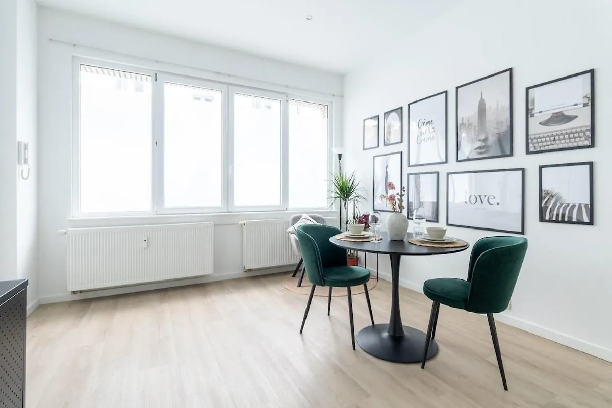 Elegant Studio In Brussels Belgium