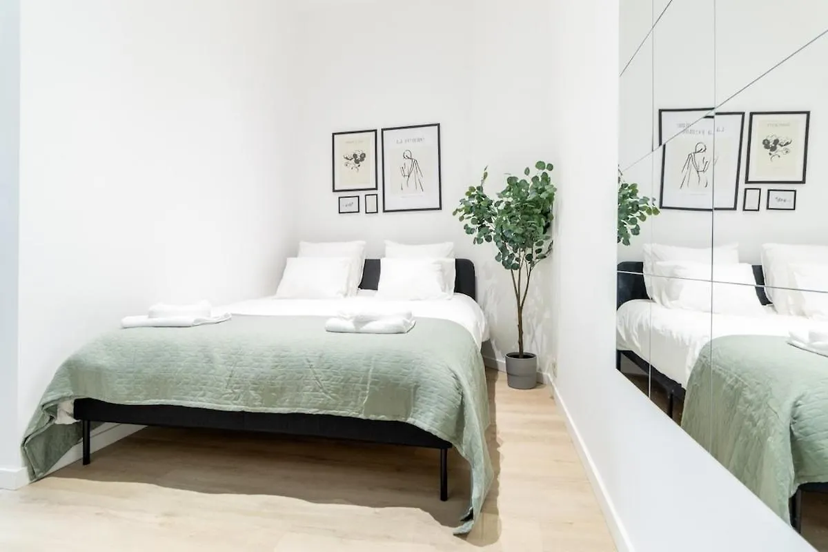Elegant Studio In Brussels Belgium